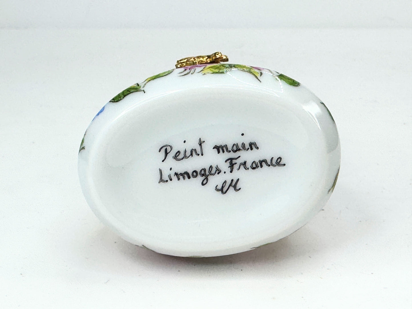 Limoges signed EK hand painted Bunny with one ear up in original box A650