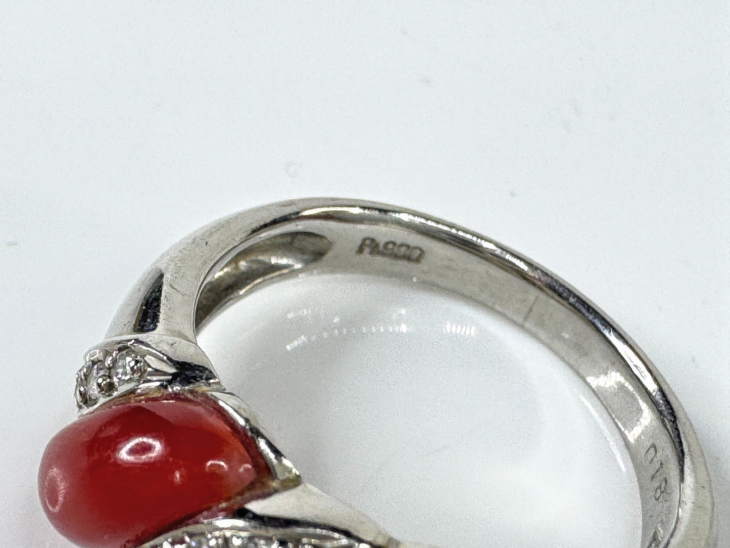 Art Deco Platinum Natural Coral and Diamond Ring 9.1g size 8 JR1778