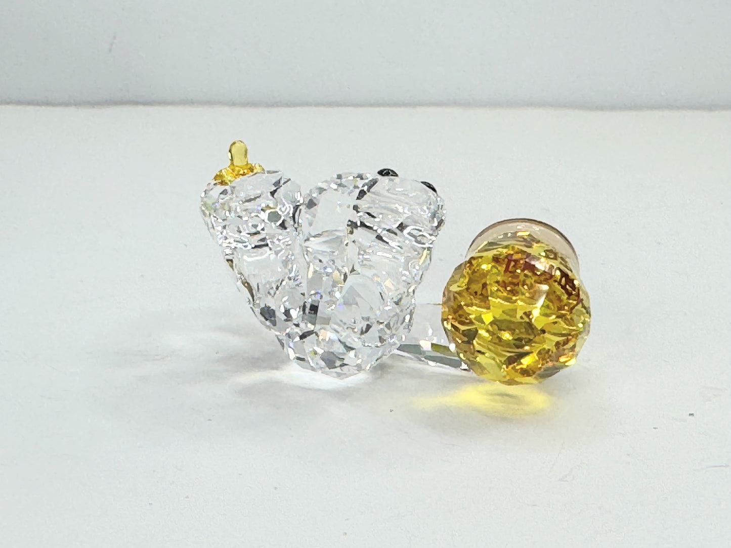 Swarovski Crystal figurine Kris Bear - Sweet As Honey MIB S203