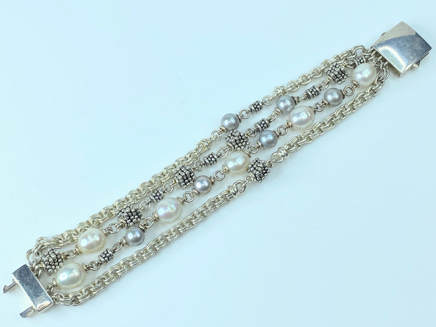 Michael Dawkins Sterling Silver/Pearl Multi Strand bracelet JR8739