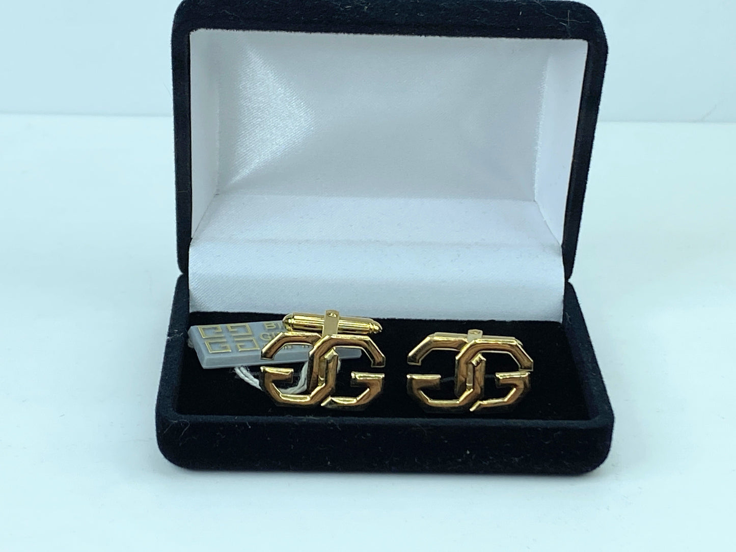 Bijoux Givenchy square gold silvery tone cufflink in black velvet 10.7g GS456