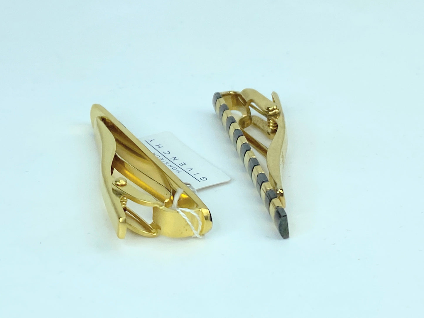 Givenchy golden tone black enamel tie clip set of two 13.1g GS463