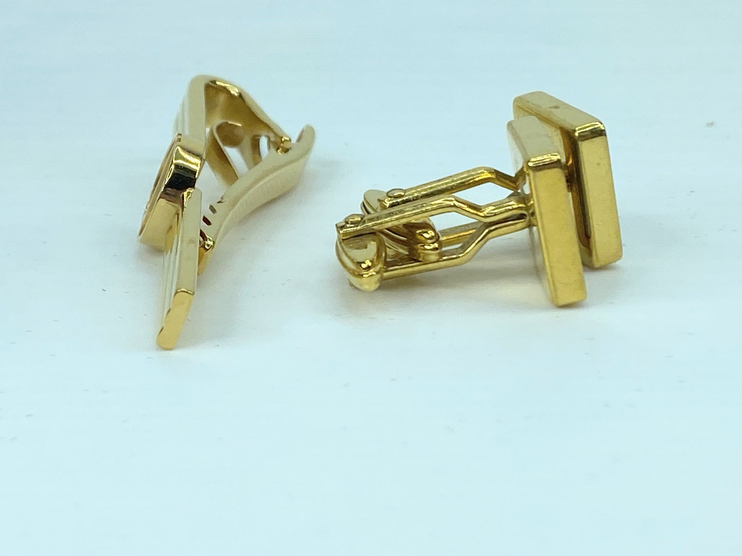Alfred Dunhill Gold & Silver Cufflinks and Tie Clip Set authentic GS535