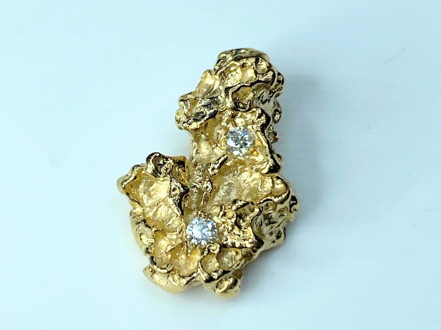 Custom 14K yellow gold 0.12ct round brilliant diamond Nugget pendant 3.4g JR9864