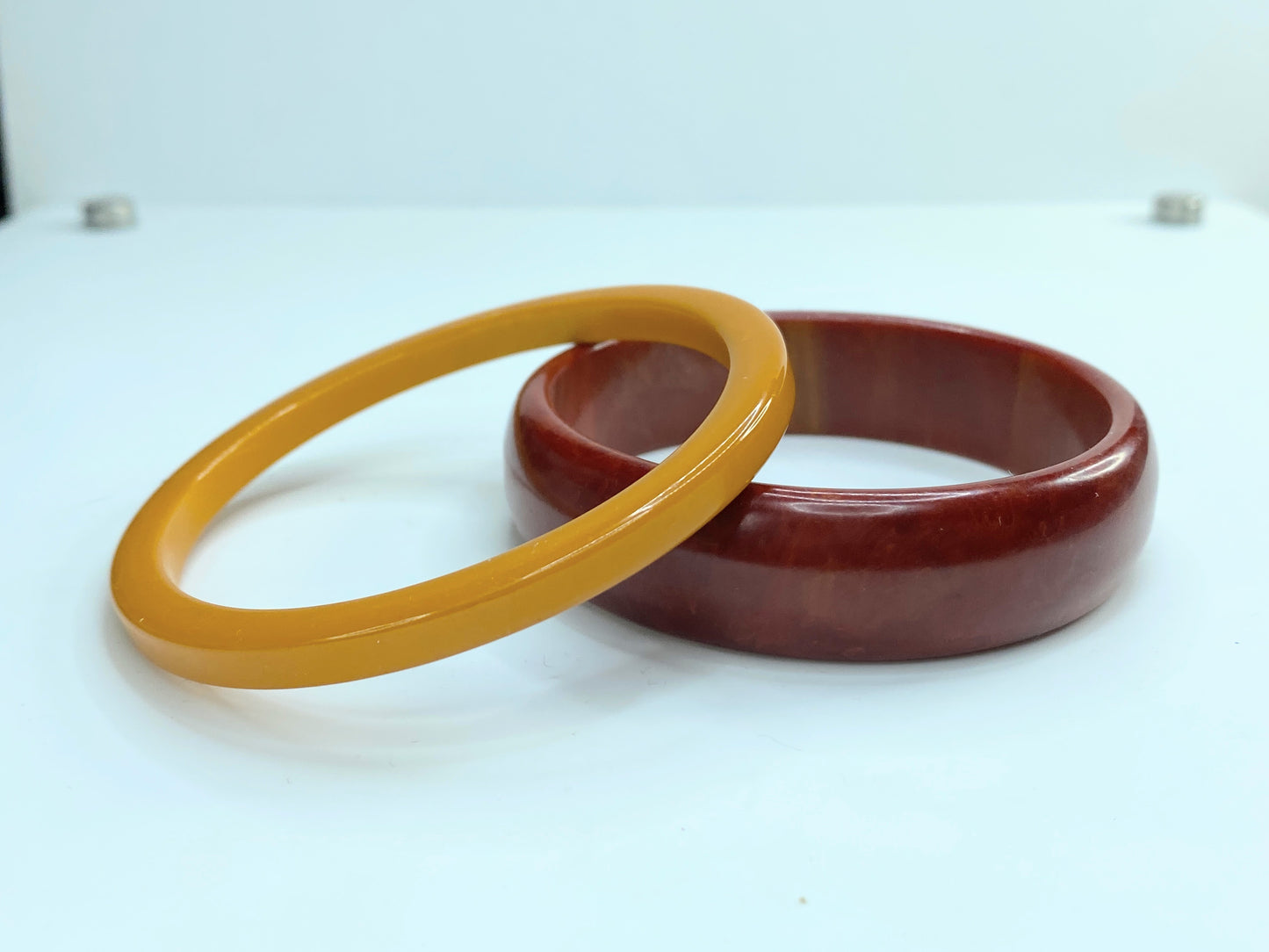 Bakelite Catalin nature grain pattern oxblood burgundy amber color bangle GS182