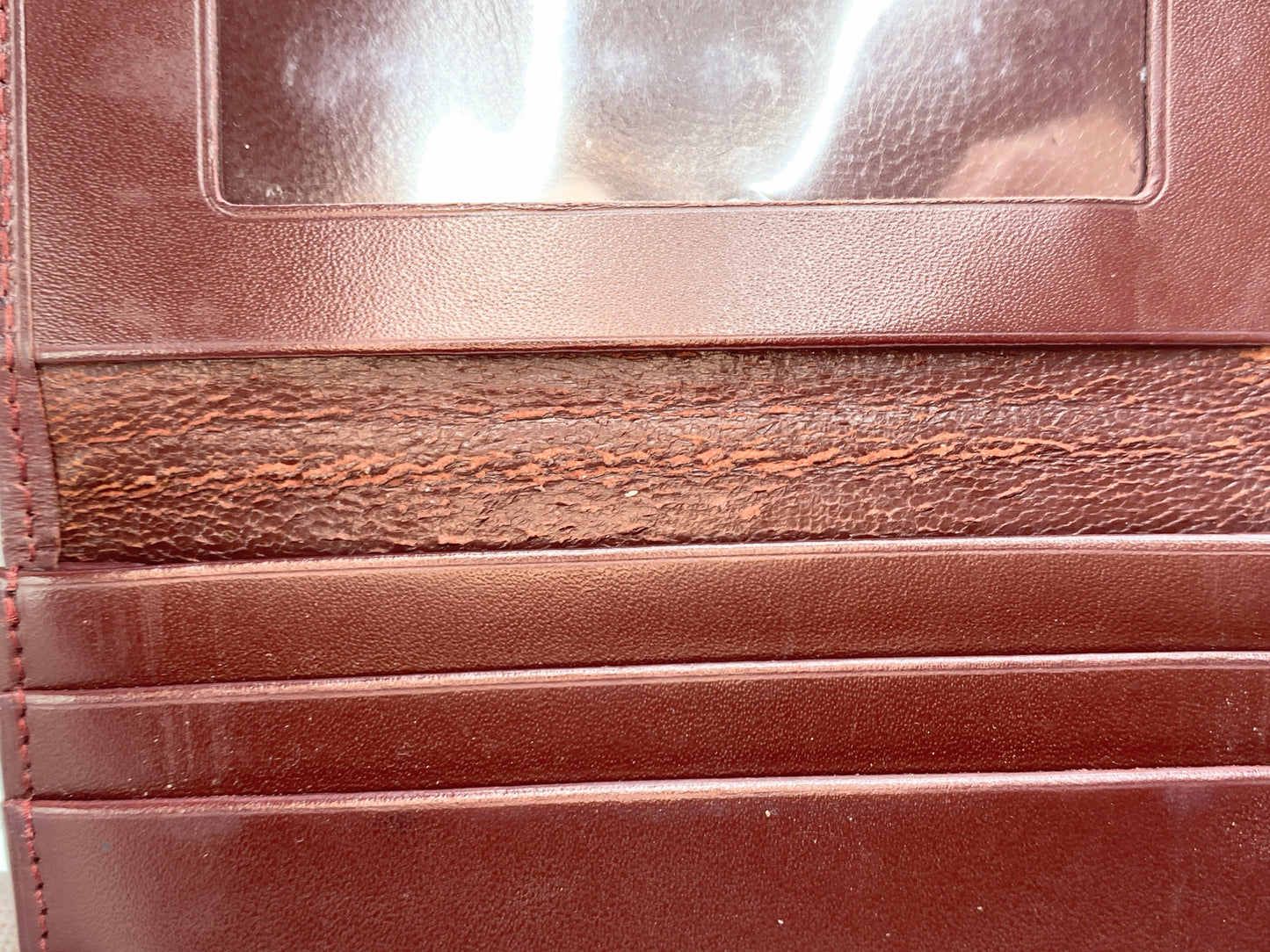 Cartier Must De wallet Red Burgundy bi-folded Leather gold-tone hardware A241