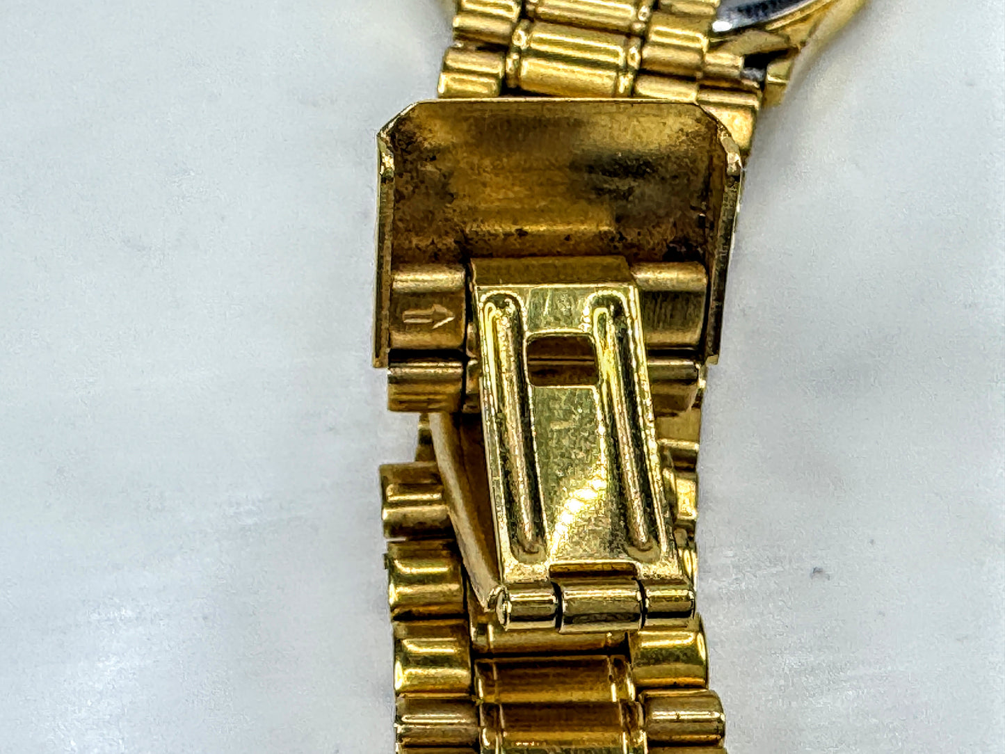 Tiffany Co Portfolio Roman Numeral Unisex Wristwatch 32mm Sized 7.5" W-192 SS466