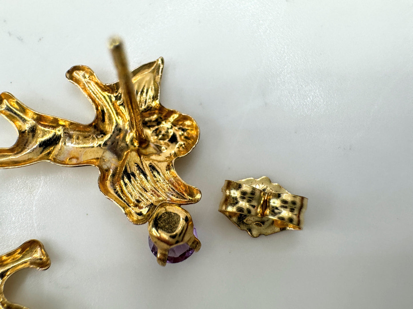 Vintage 14k gold cherub angel amethyst stud earrings textured signed 15mm JR1894
