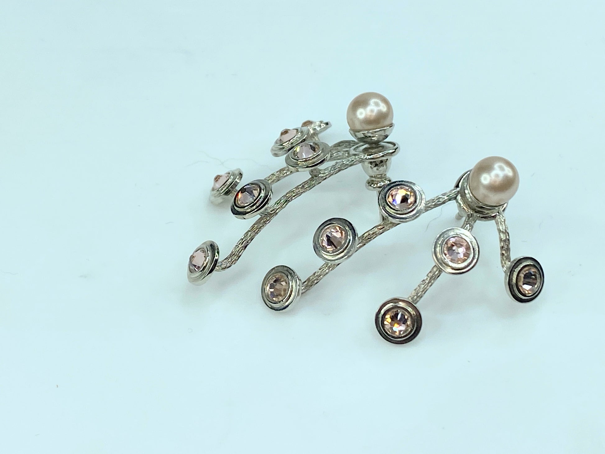 Rare Christian Dior Pearl Champagne color Rhinestones earrings 1.25" 5g GS272