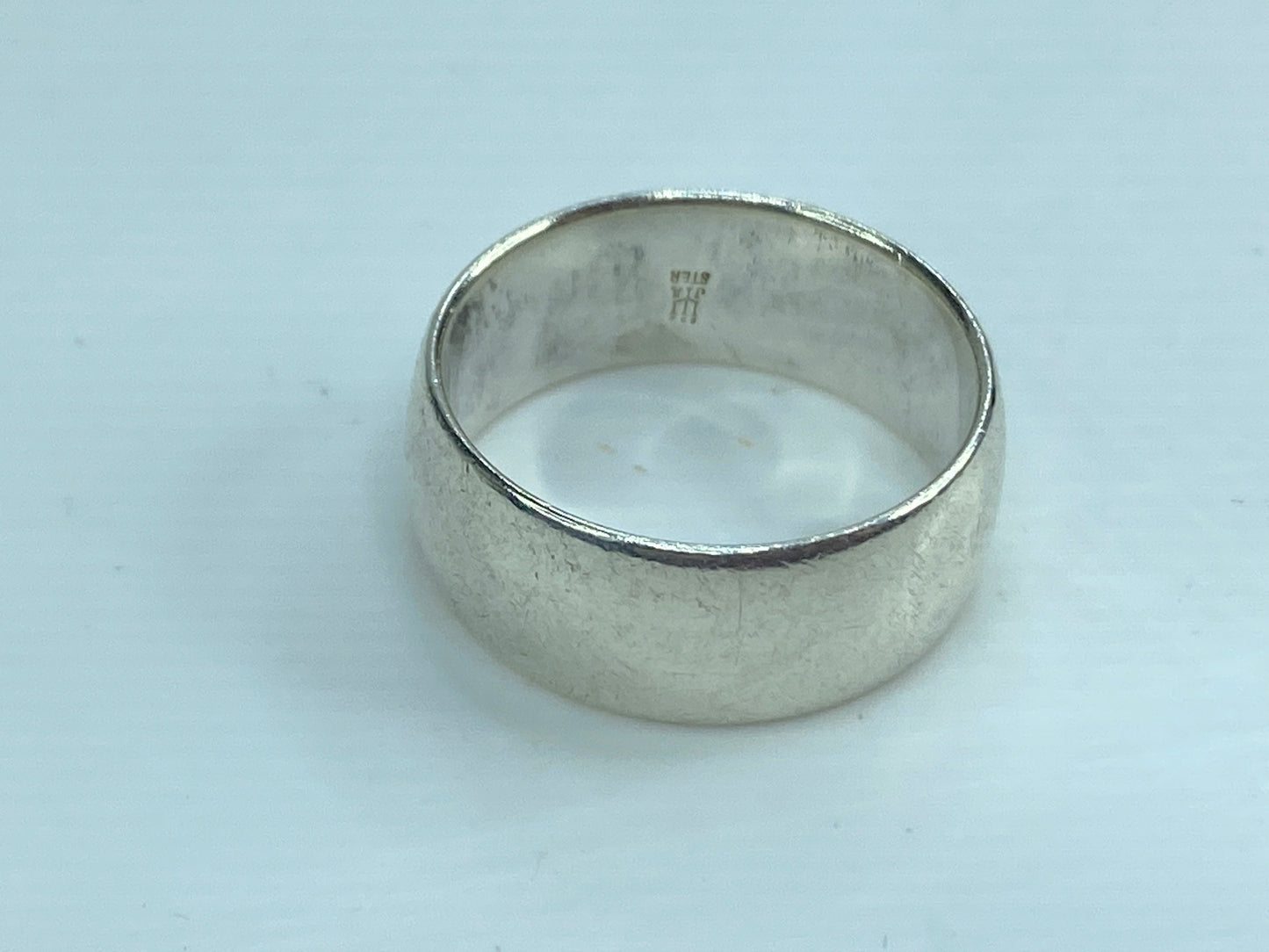 James Avery 8.6mm Sterling Silver wide wedding half circle Wedding band JR603