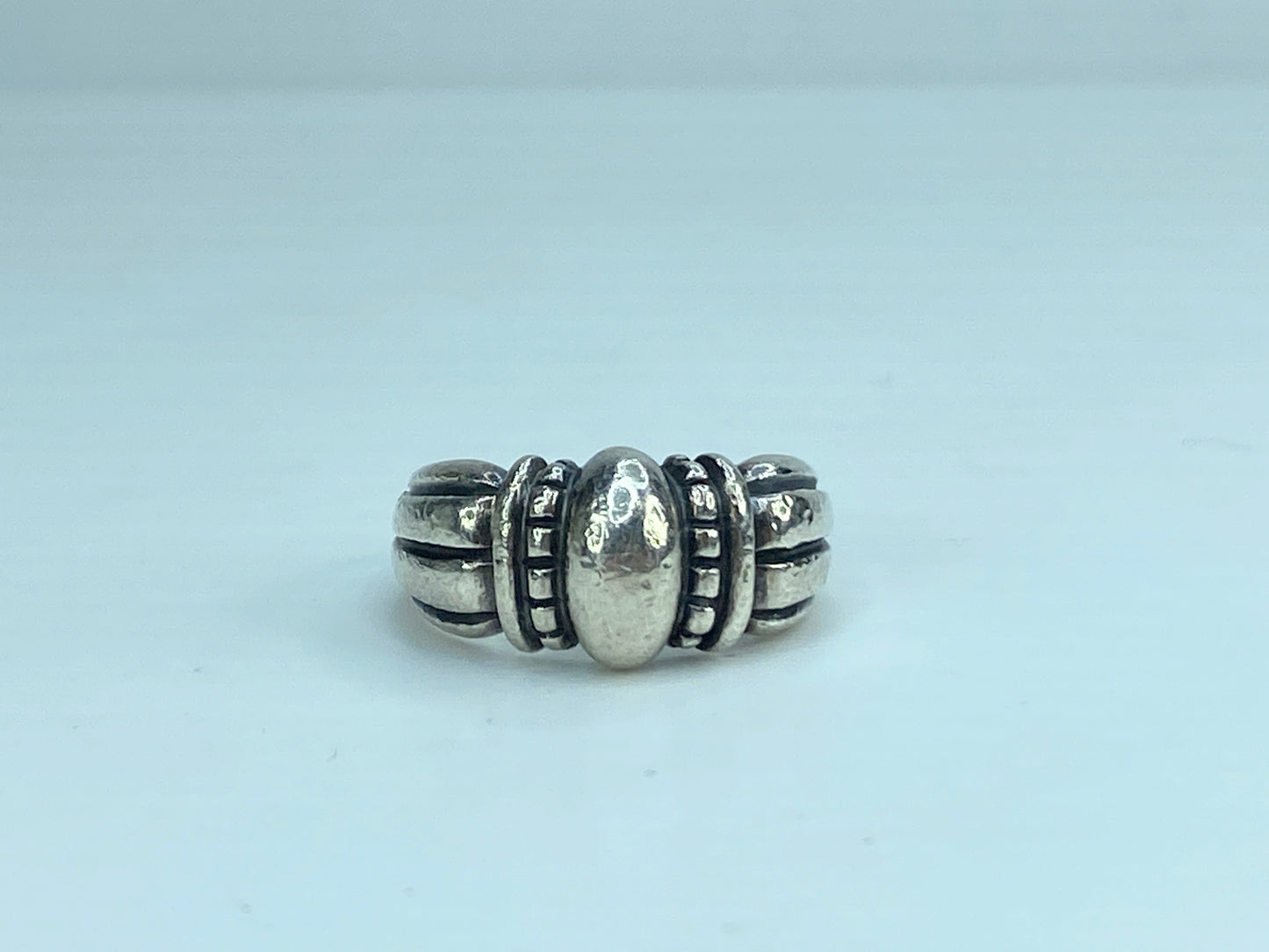 James Avery Thatch Sterling Silver Ring, Retired, with box size 7 JR613