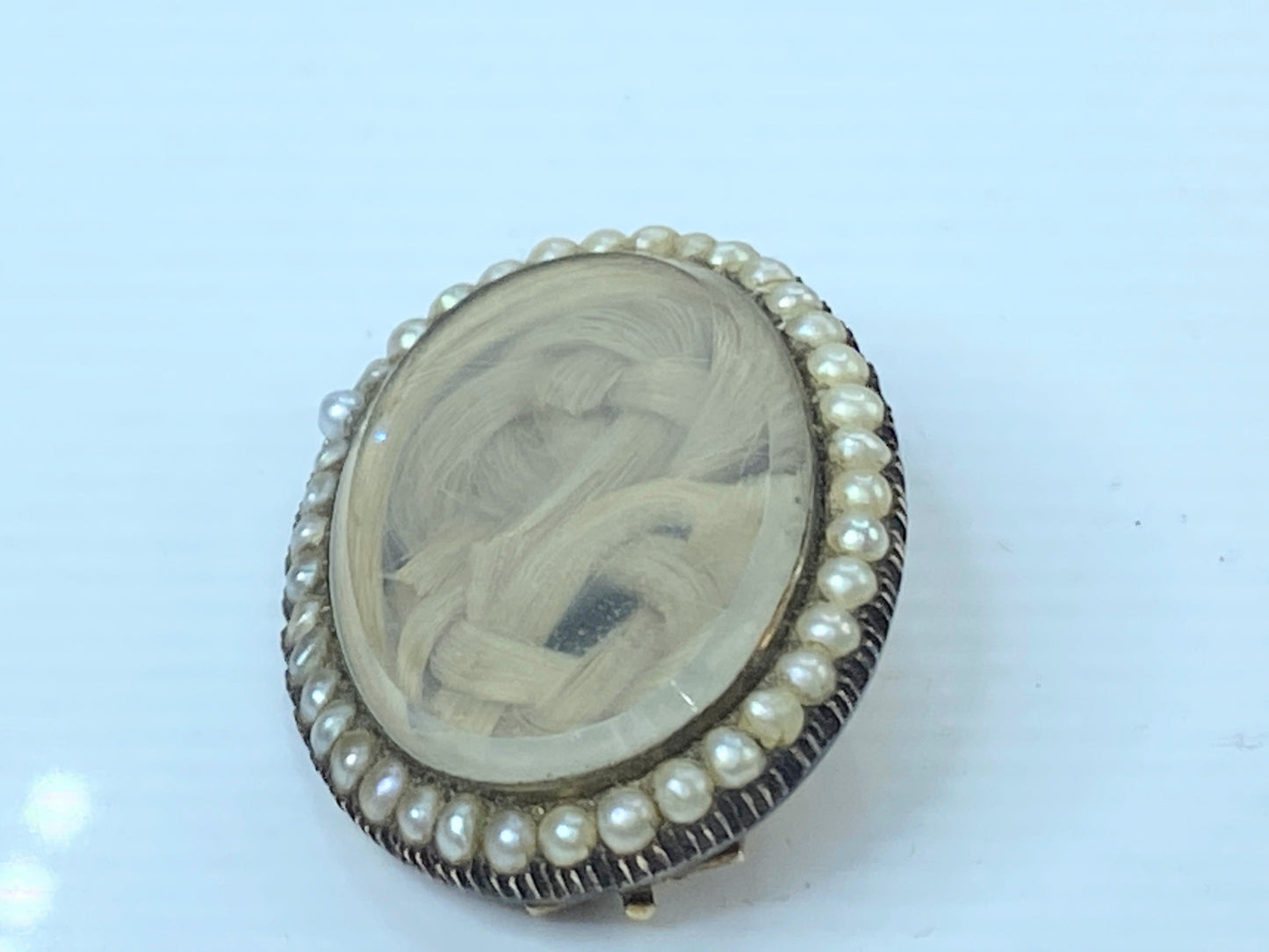 c1801 Lovely Victorian 14k Gold Pearl Memorial Hair Mourning brooch