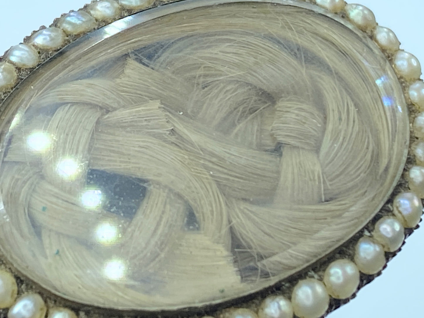 c1801 Lovely Victorian 14k Gold Pearl Memorial Hair Mourning brooch