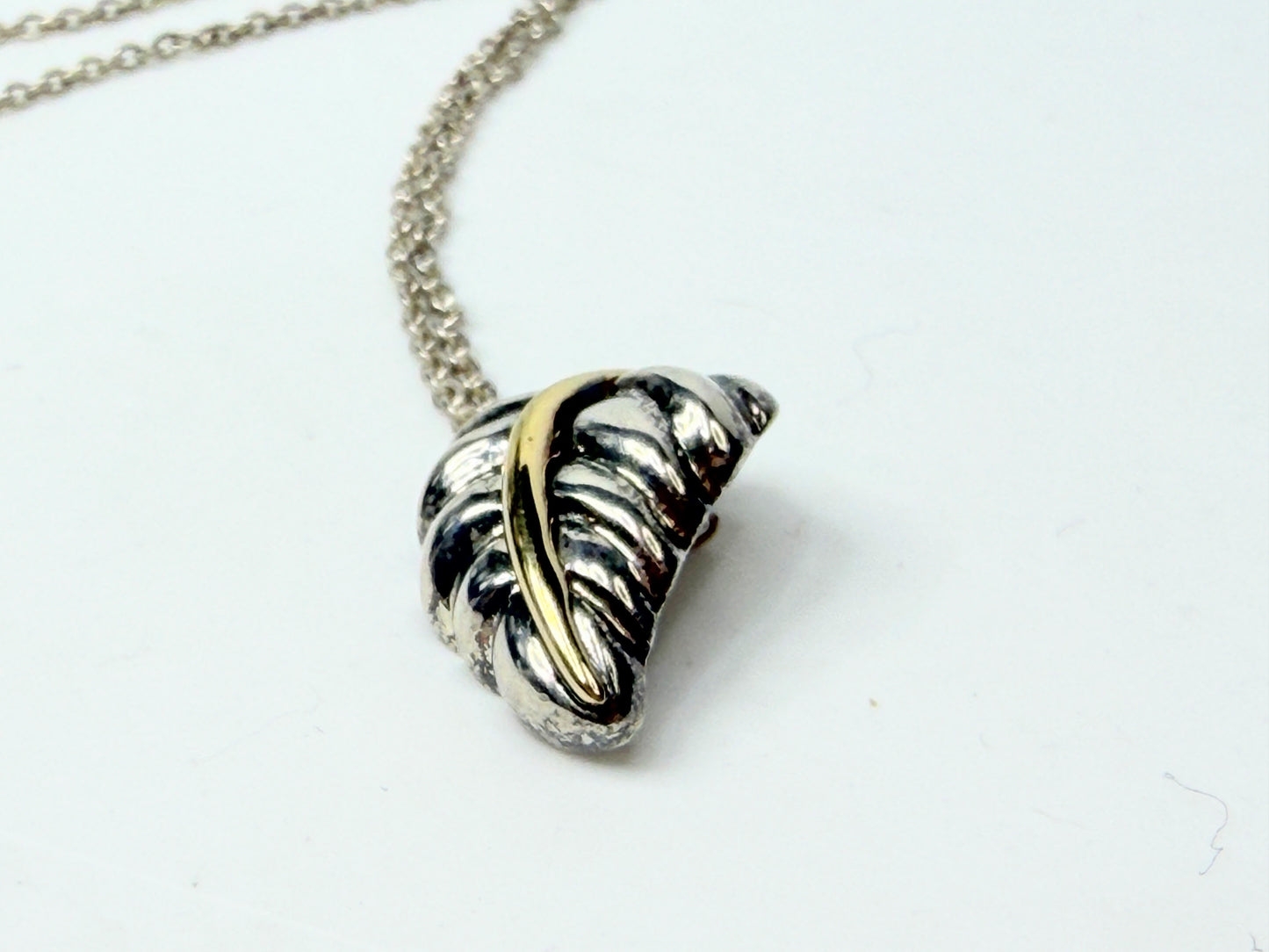 Tiffany & Co Leaf Pendant Necklace 925 Silver with 18K Gold 15.5"
