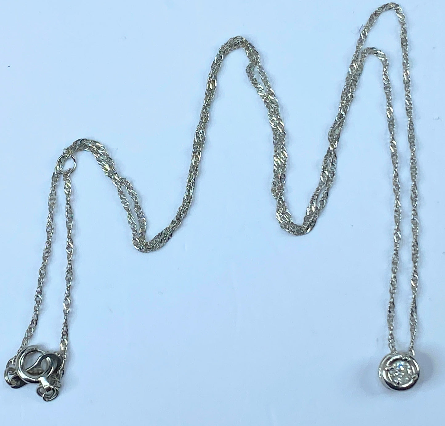 Platinum 0.1ct G/VS1 round brilliant diamond Sliding pendant necklace