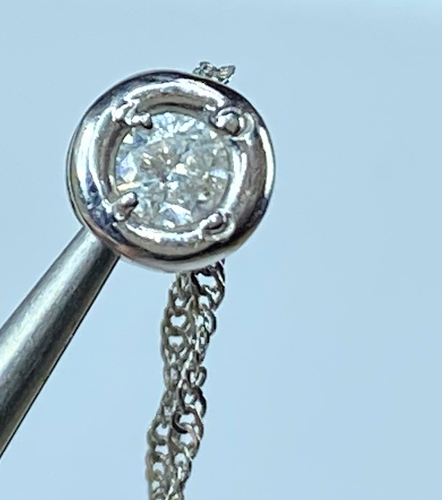 Platinum 0.1ct G/VS1 round brilliant diamond Sliding pendant necklace