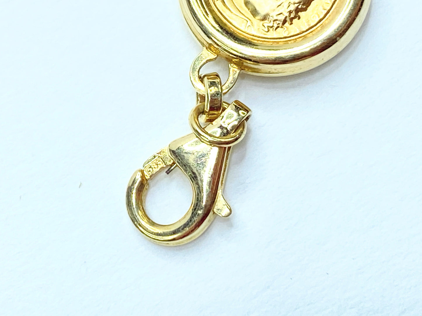 14K Gold Bracelet with Replica Coin Medallions – 7.25" 10.8g 7.25" JR1108