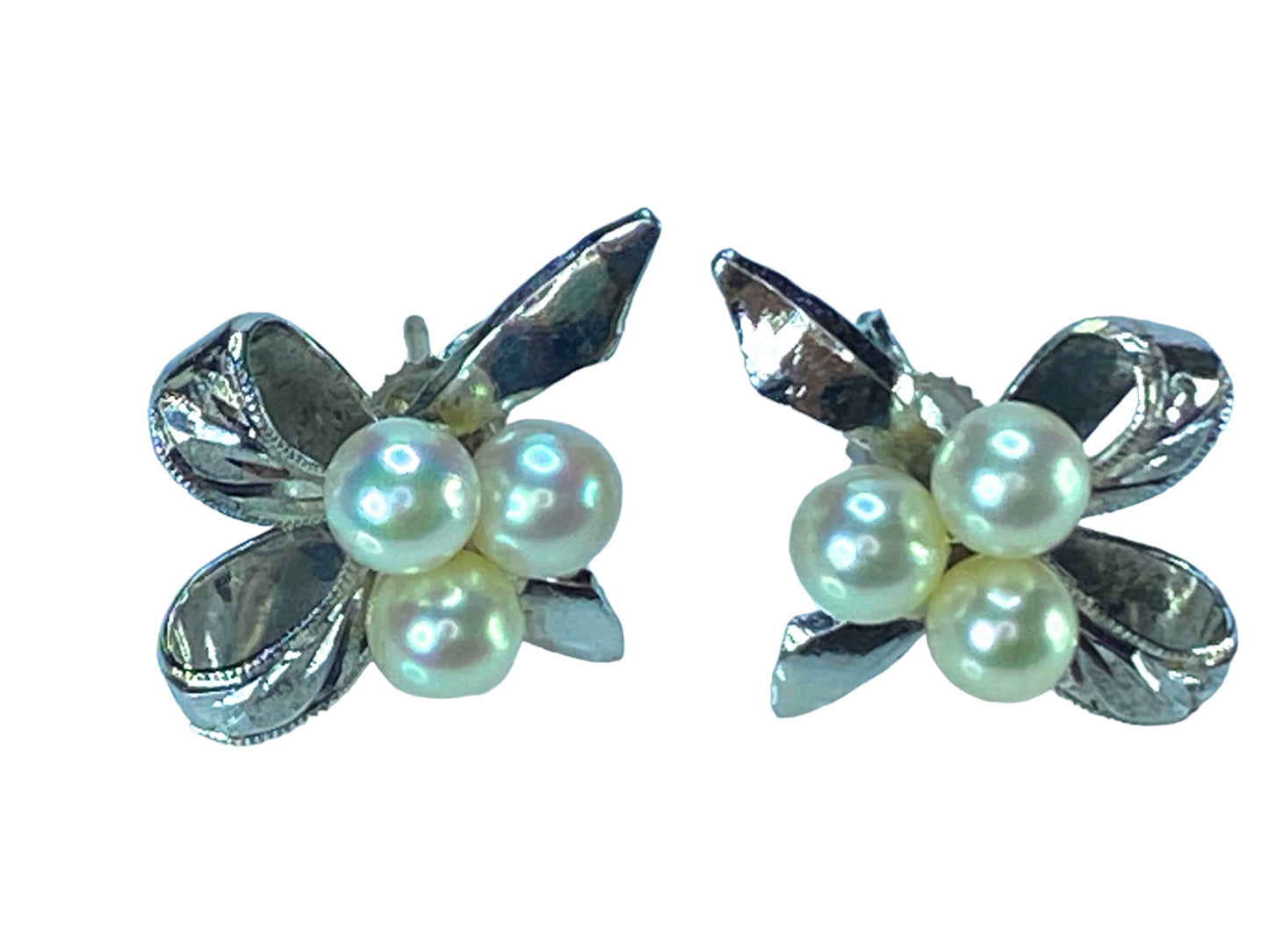 MIKIMOTO 14K/SS 4.5mm Three Akoya Pearls Ribbon bow stud earrings