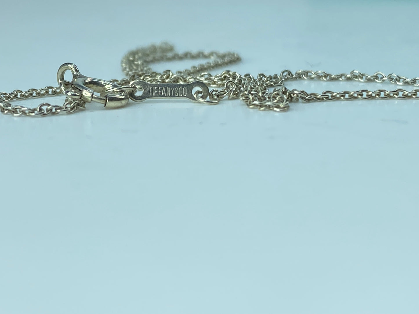 Tiffany & Co Sterling 925 Paloma Picasso Kiss X Pendant Necklace 2.5g 16" JR147