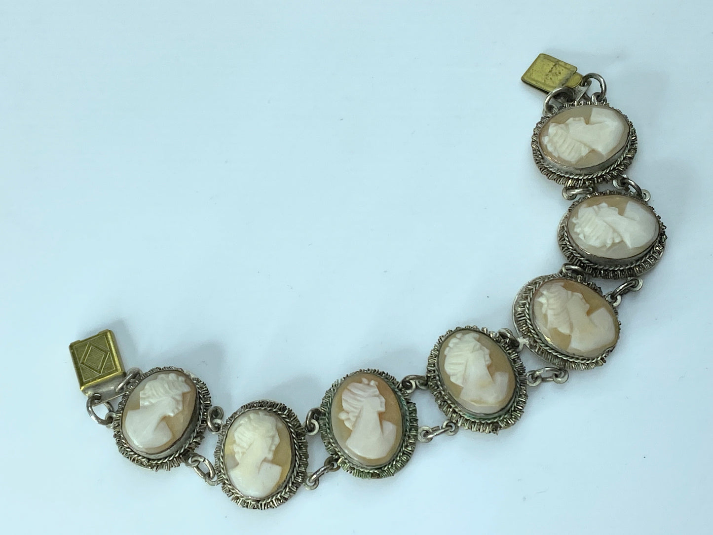 Antique 800 Silver Oval Shape Cameo different carving Links Bracelet 6.5" JR167