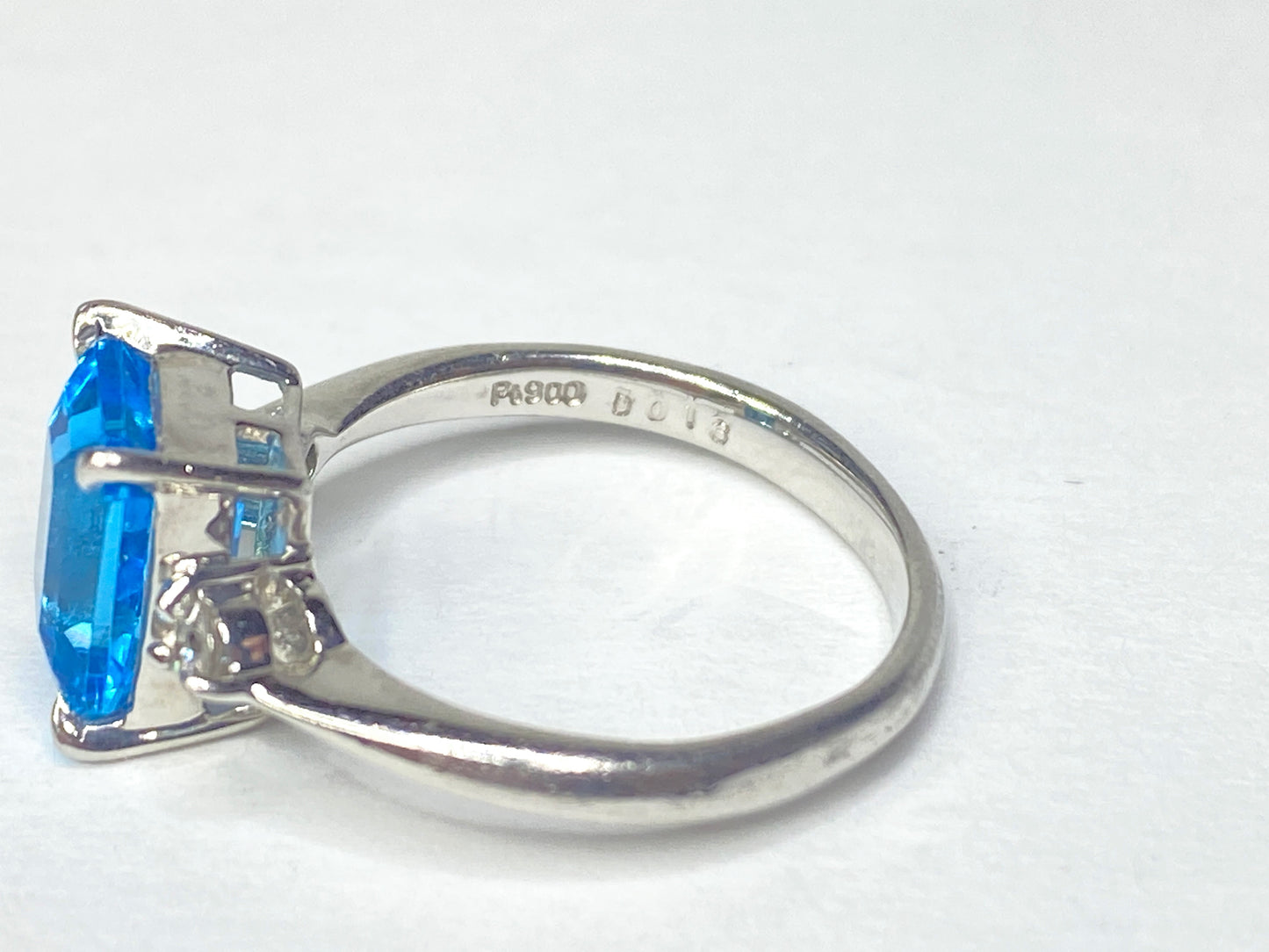 Platinum PT900 Natural Blue Topaz Ring 2.9ct Emerald Cut Size 6 JR1135