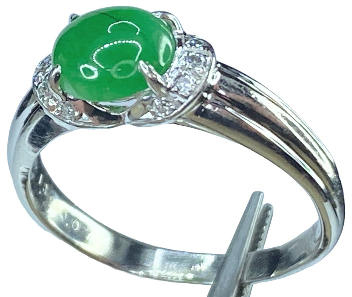 Platinum 1.39ct Jadeite cabochon Diamond ring