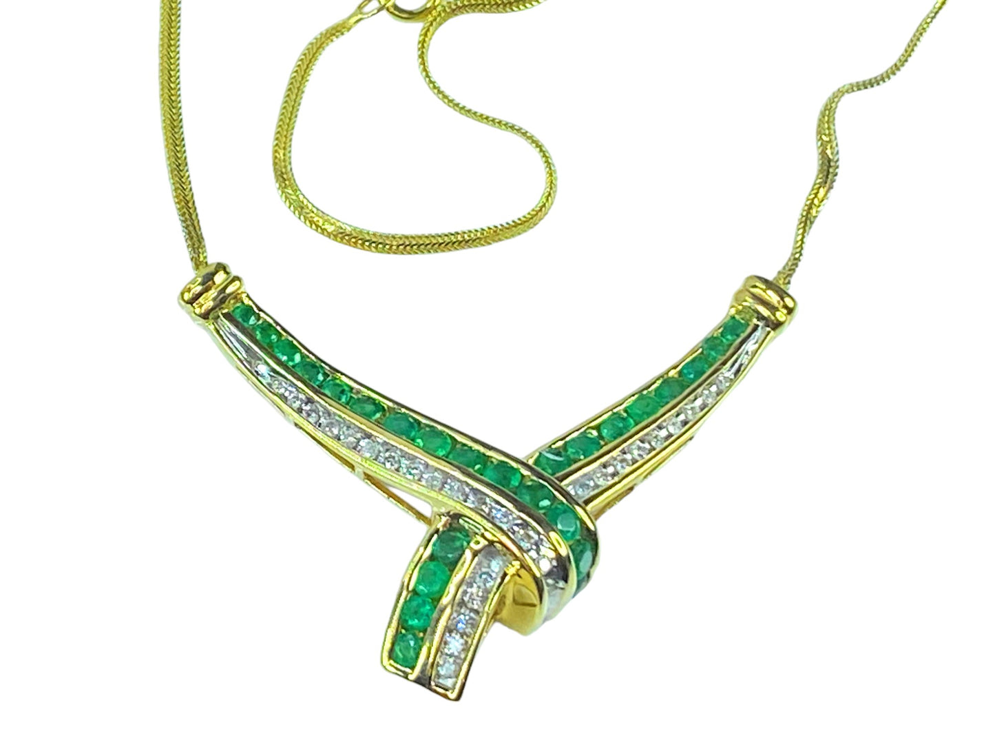 Italy 14K 1.77ct Diamond Emerald Chevron Statement necklace