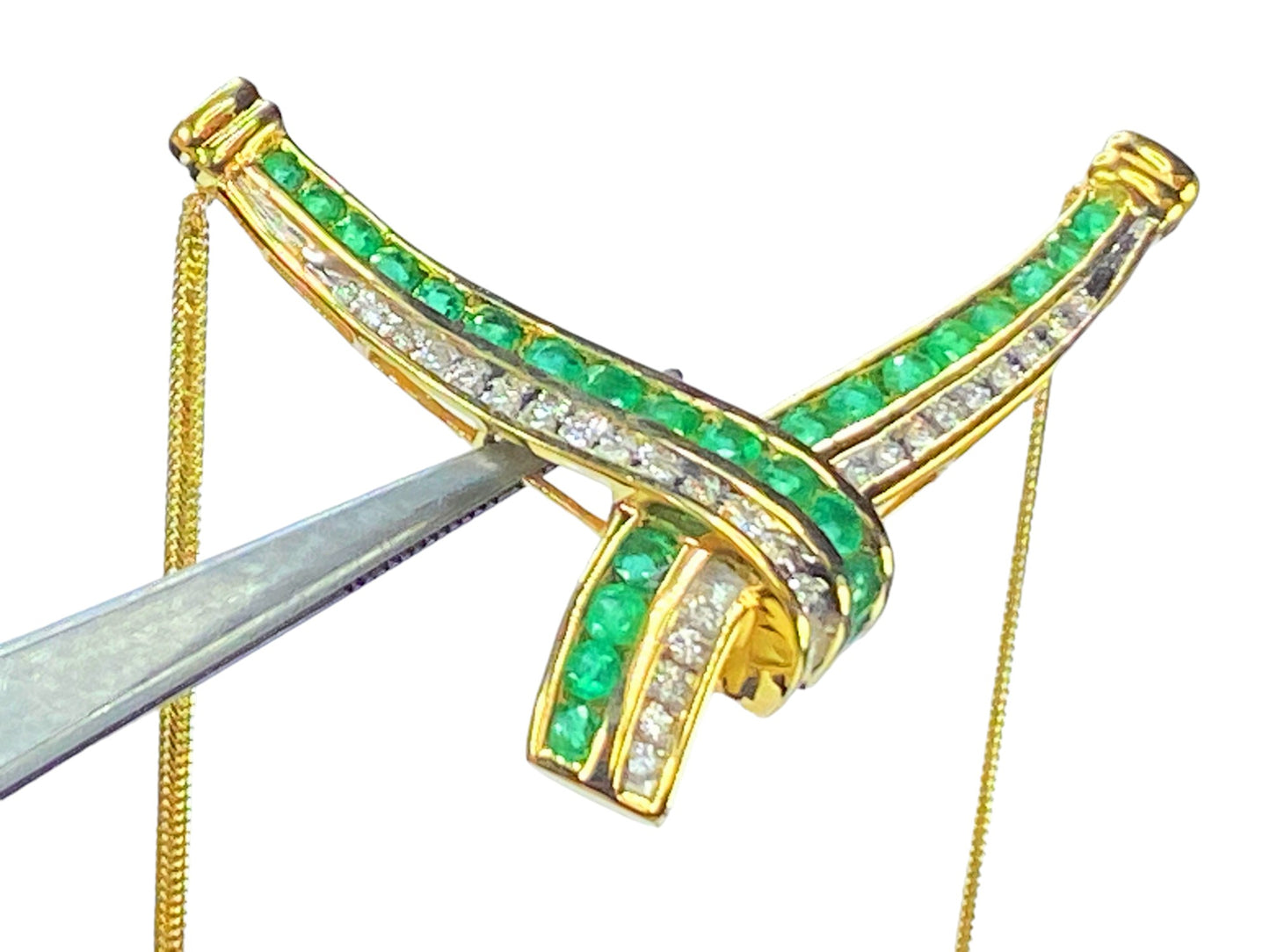 Italy 14K 1.77ct Diamond Emerald Chevron Statement necklace
