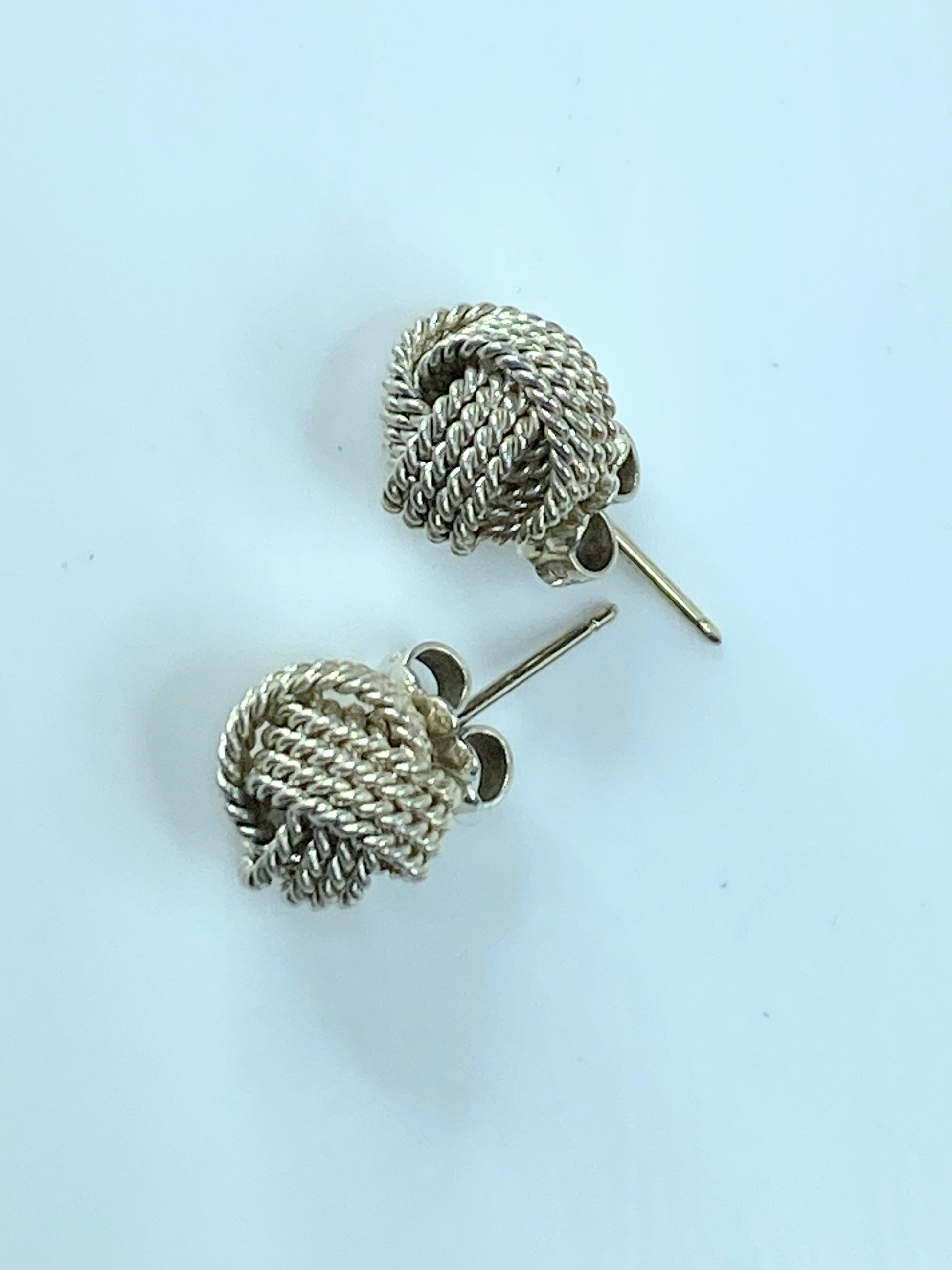 Tiffany & Co. 9.2mm Twist Knot Stud Earrings Sterling Silver with box 3.1g JR185