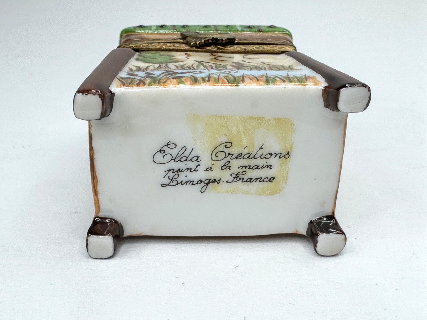Vintage Elda Creations Limoges Fishing Creel Box with Mini Porcelain Fish A1194