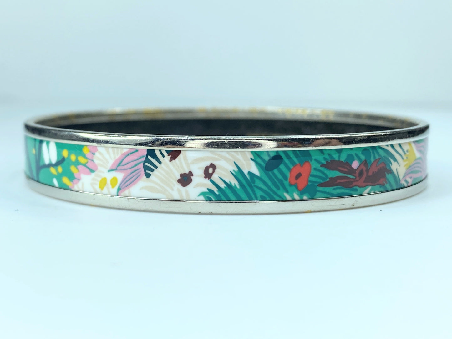 Hermes Enamel Dans un Jardin Anglais Printed Bracelet 62 Baroque JR9528