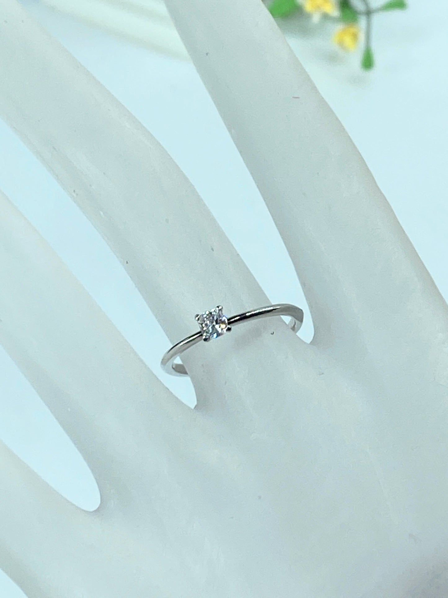 James Avery St Teresa Petite Small 925 Sterling Silver Cross pendant w/box JR187