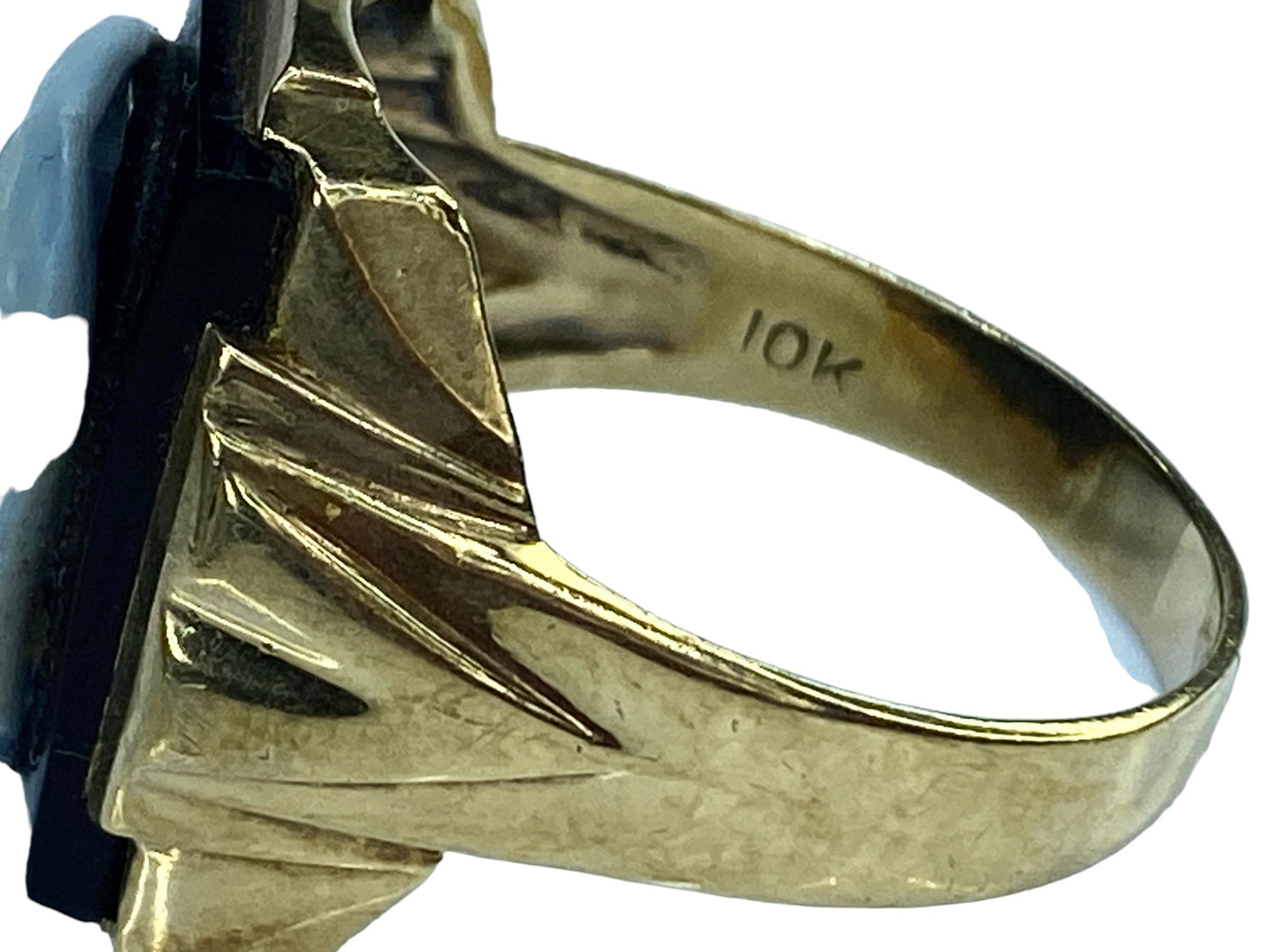 Men's 10K yellow gold hardstone left faced ring