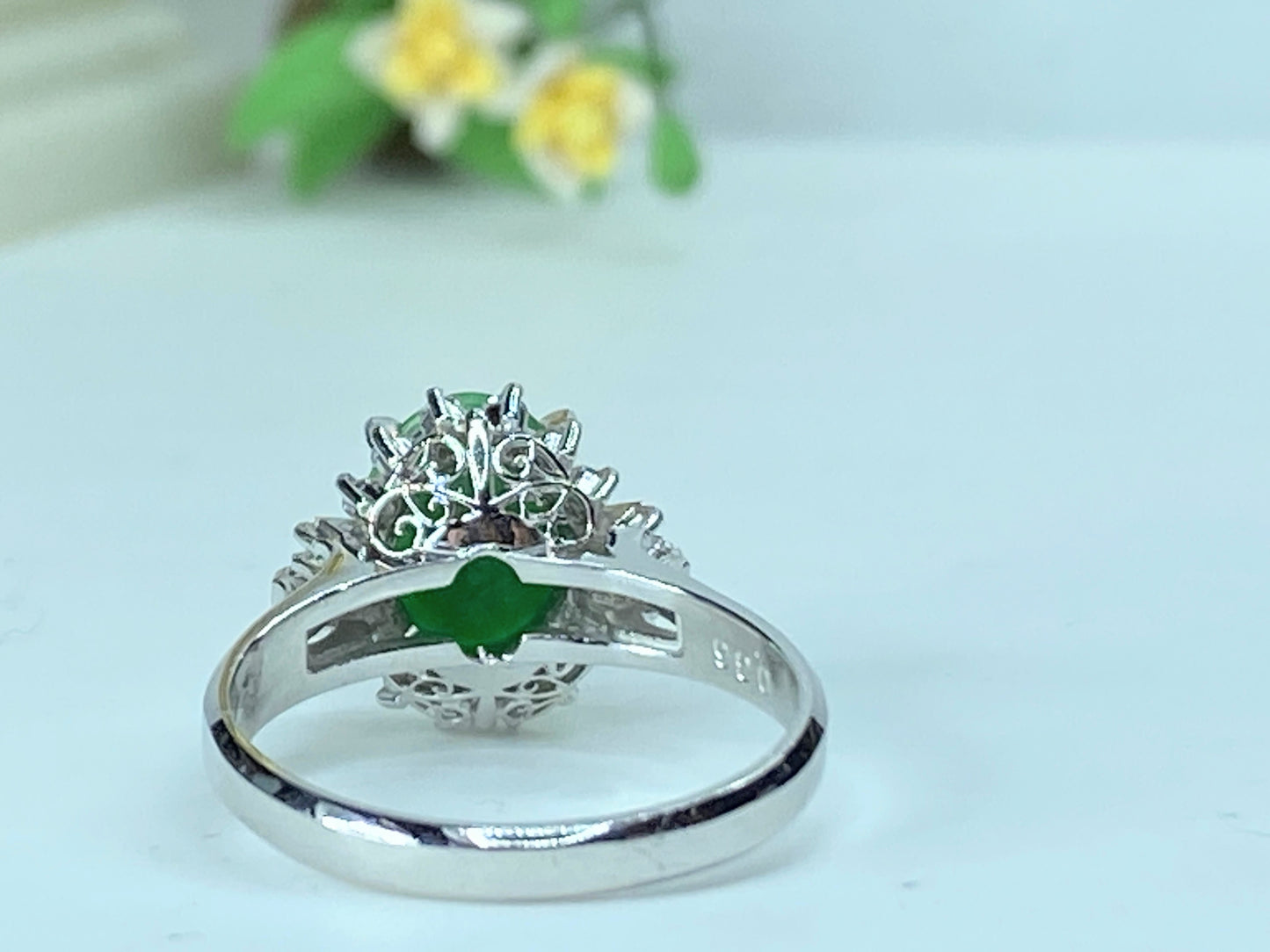 Platinum 3.01ct Jadeite cabochon 0.36ct G/VS Baguette diamond ring 5.7g s7 JR200
