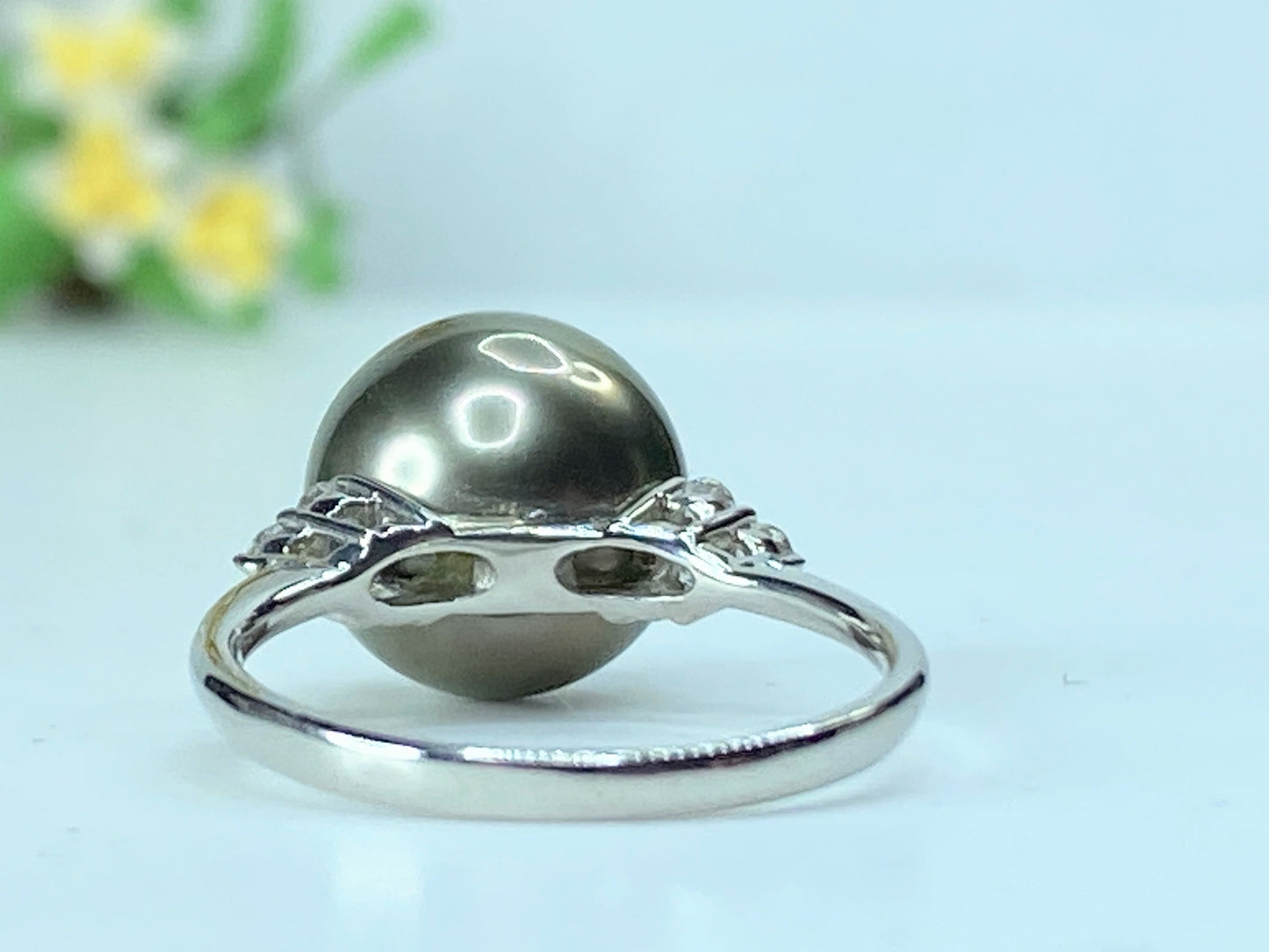 Platinum 11.5mm Black Grey ocean Pearl 0.1ct F/VS2 round brilliant Diamond JR194