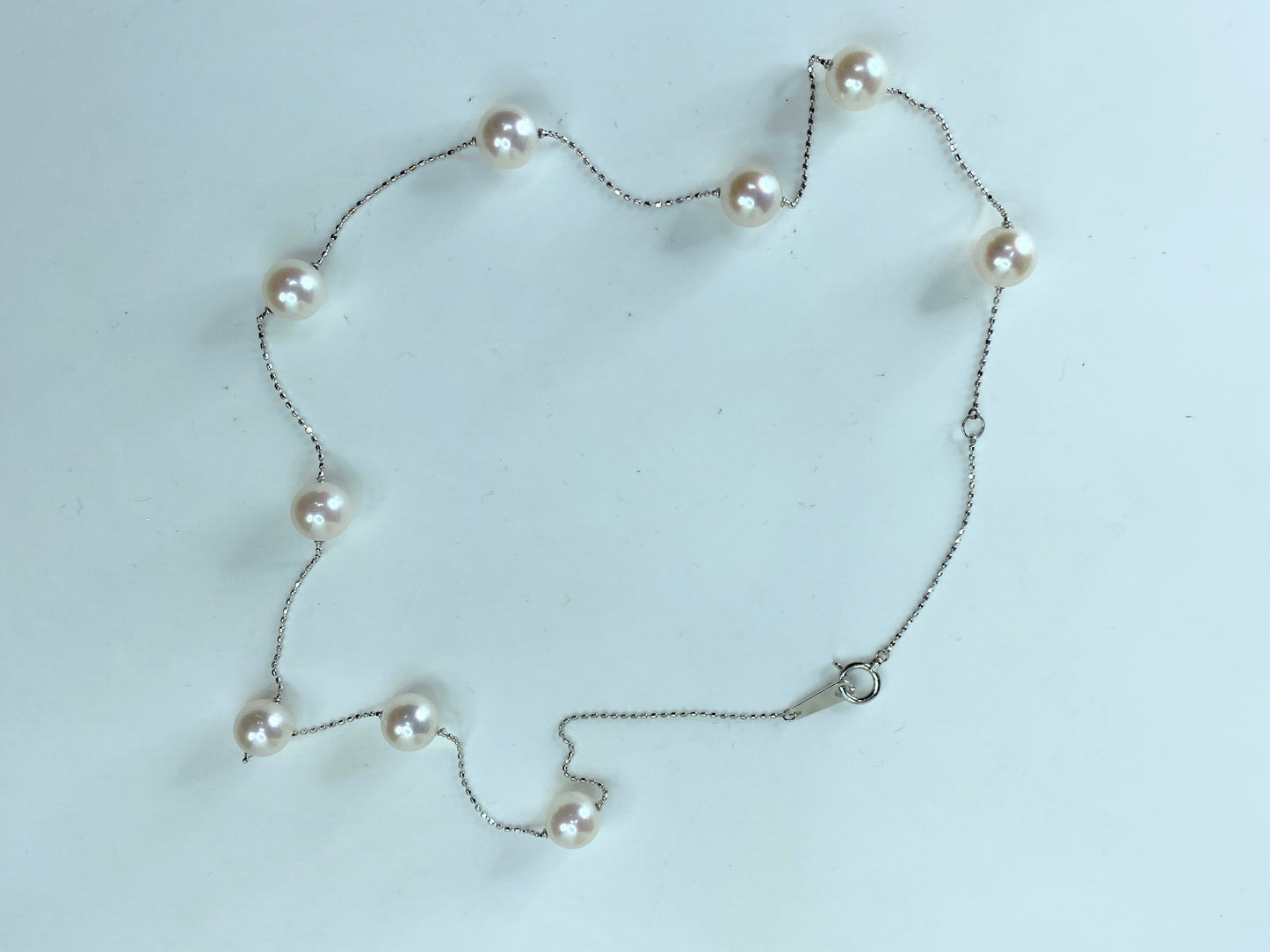 Platinum 18K yellow gold 8.0mm Station Cultured Pearl fancy bead necklace JR197