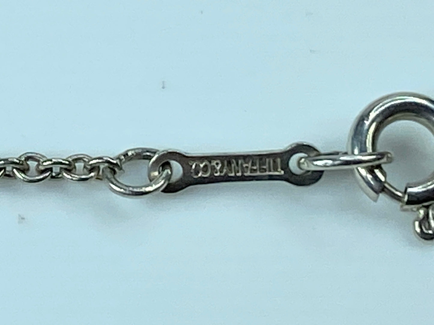 Tiffany & Co Elsa Peretti Sterling silver Bean 20.0mm necklace JR131