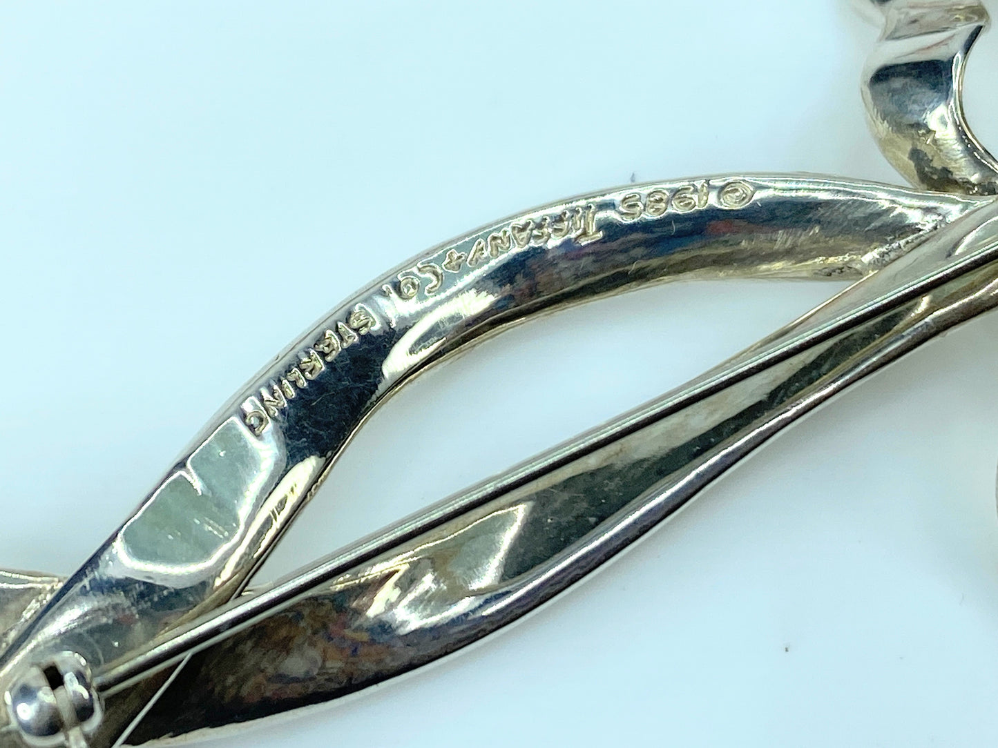 Tiffany & Co.©1995 Bow Ribbon Pin / Brooch Sterling Silver 925 3.5" 20.8g JR127