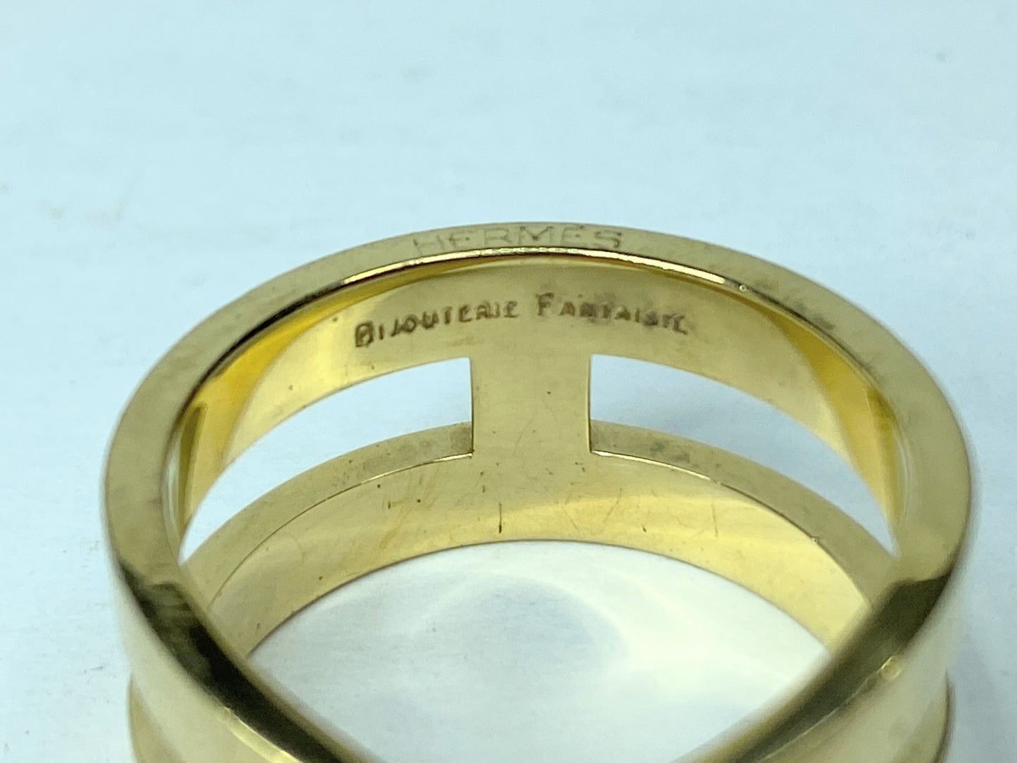 Hermes Bijouterie Fantaisie H Scarf Ring Gold Metal in box GS482