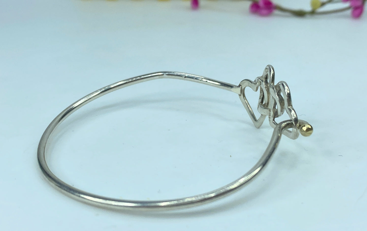 Tiffany & Co. 18k sterling silver Triple Heart eye hook bangle 7.0" JR708