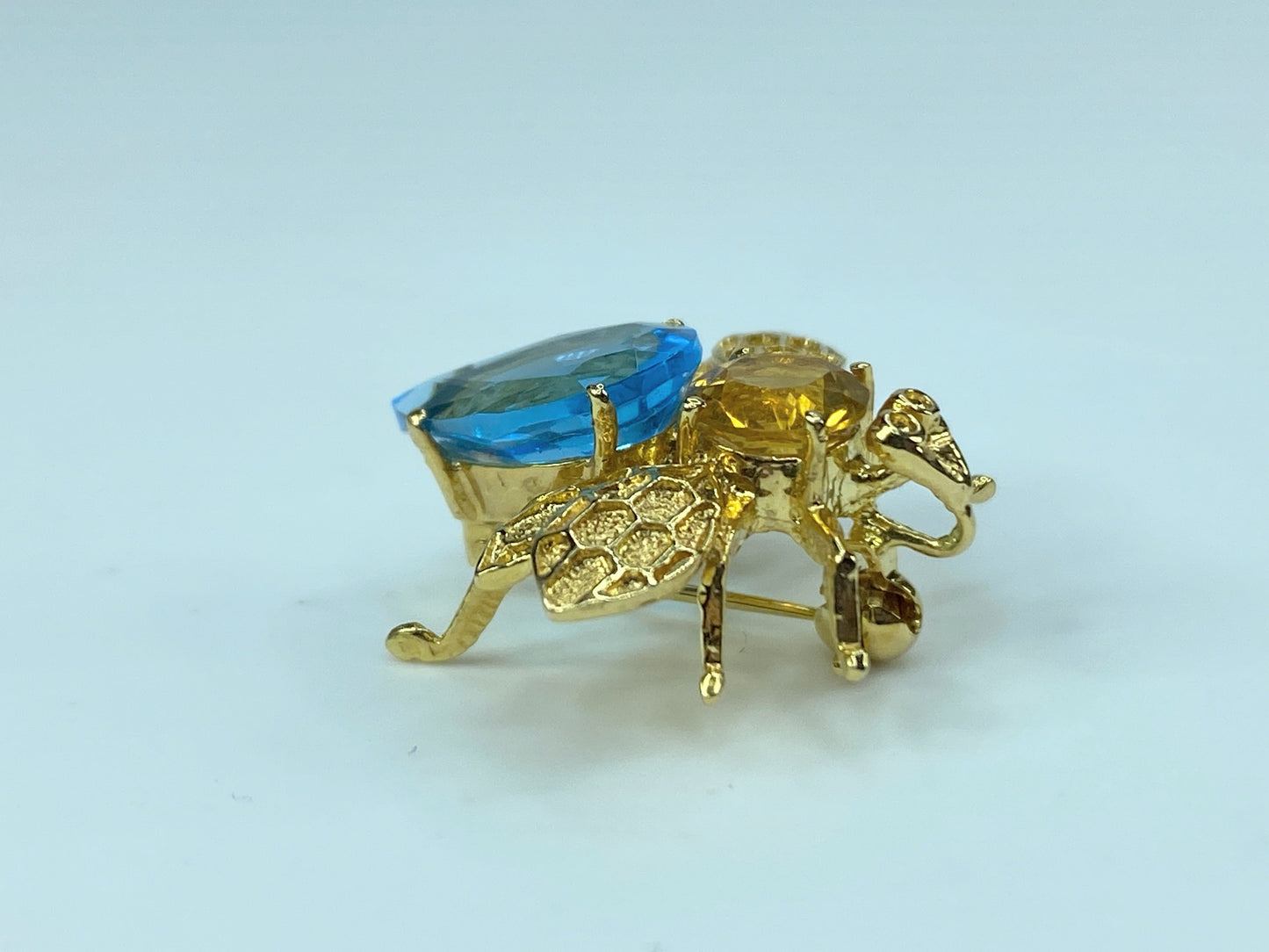 Vintage Retro Era 14KT Yellow Gold Golden Citrine Blue Topaz Lapel Fly Pin JR96
