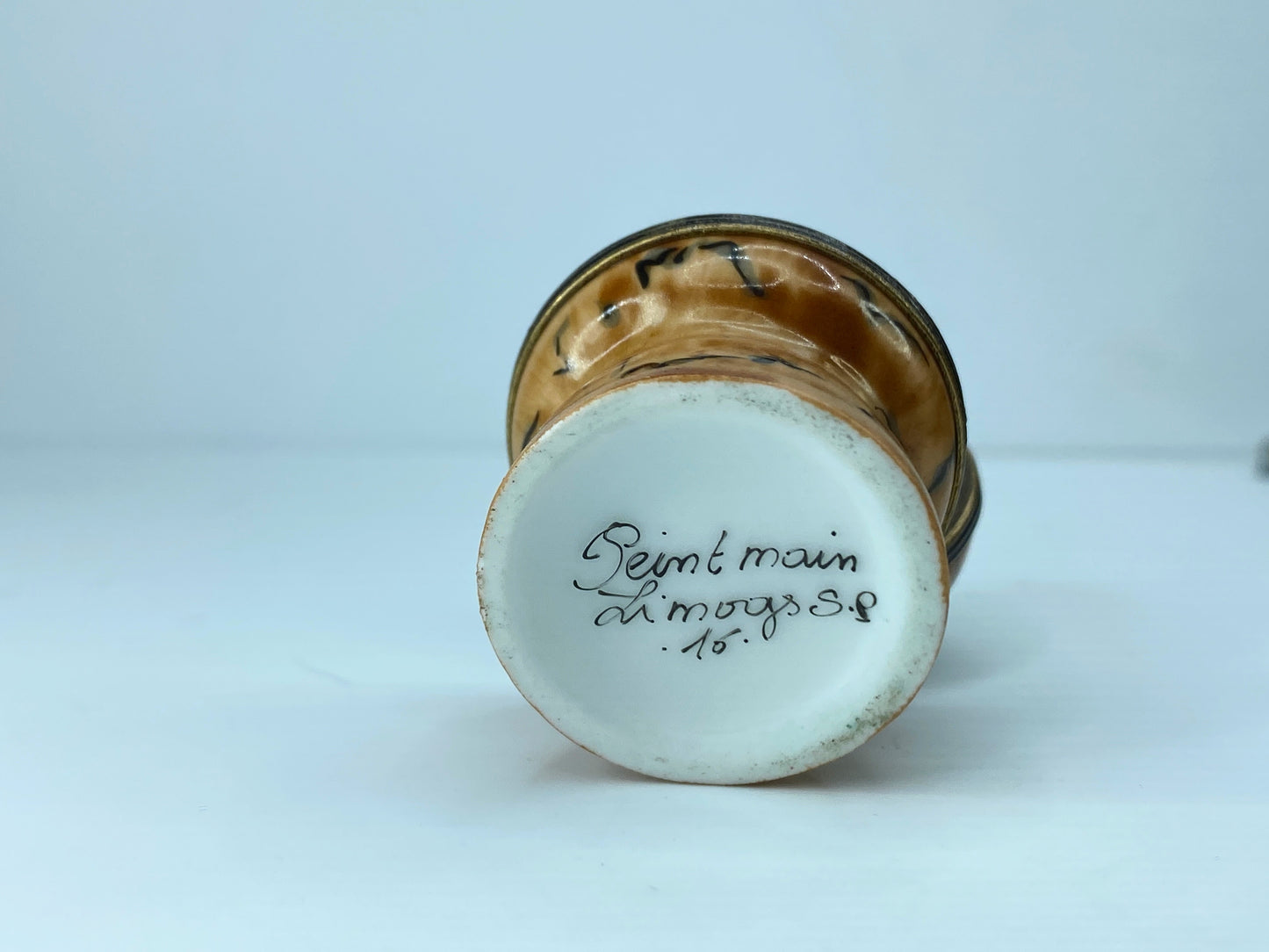 Limoges Porcelain Champagne Cork Pill Box FRANCE A25