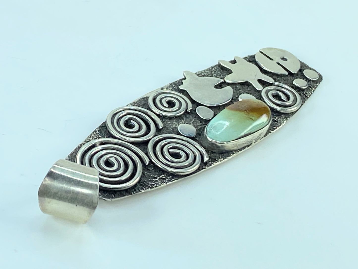 Alex Sanchez Native American Navajo Sterling Turquoise Petroglyph pendant JR115