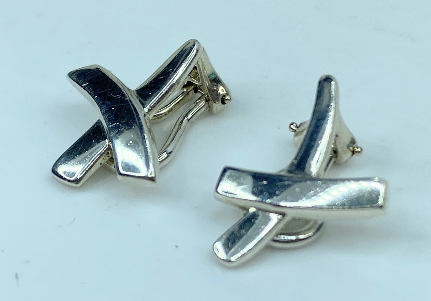 Tiffany & Co. Paloma Picasso Graffiti X Earclips Sterling silver JR749