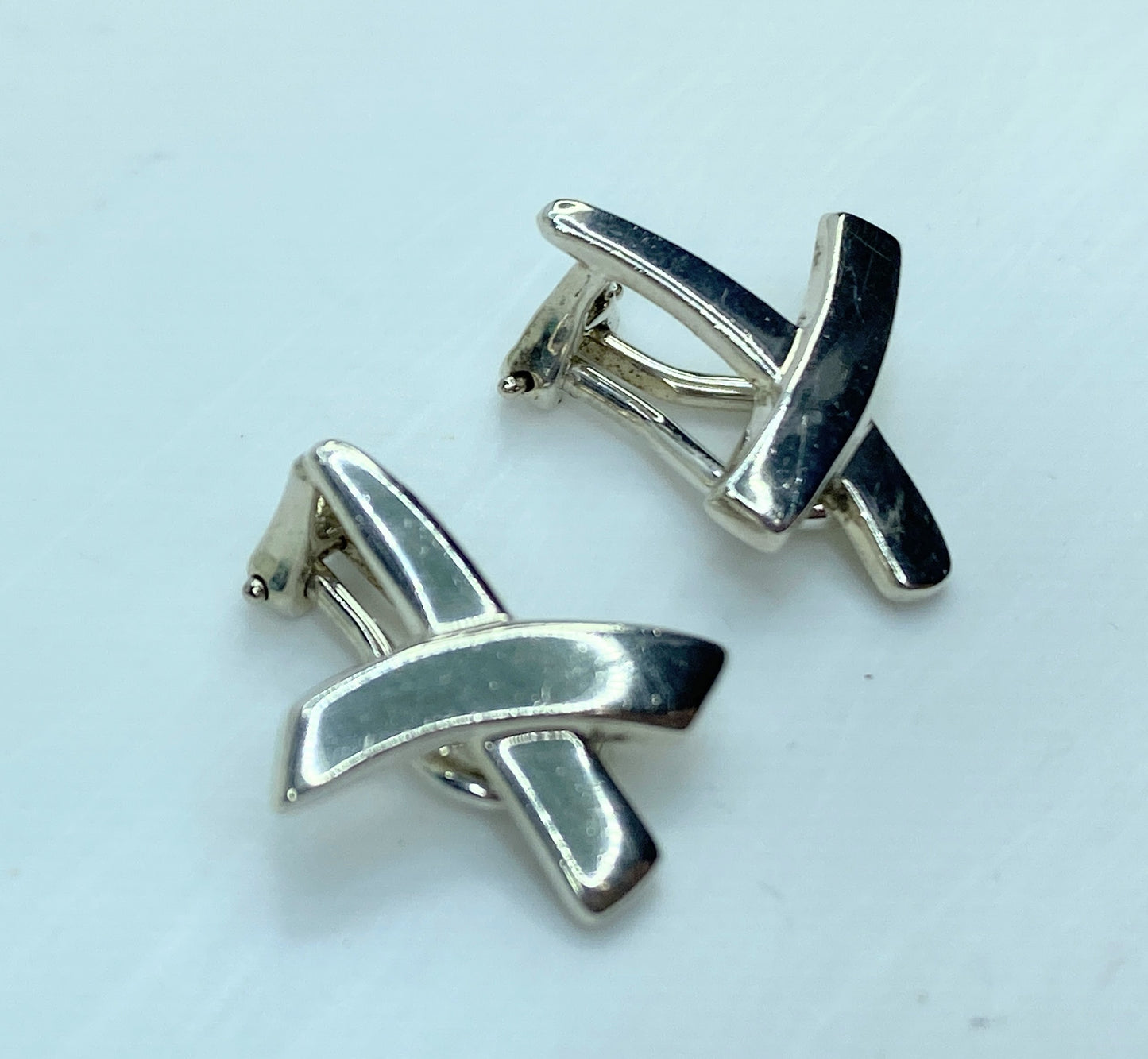 Tiffany & Co. Paloma Picasso Graffiti X Earclips Sterling silver JR749