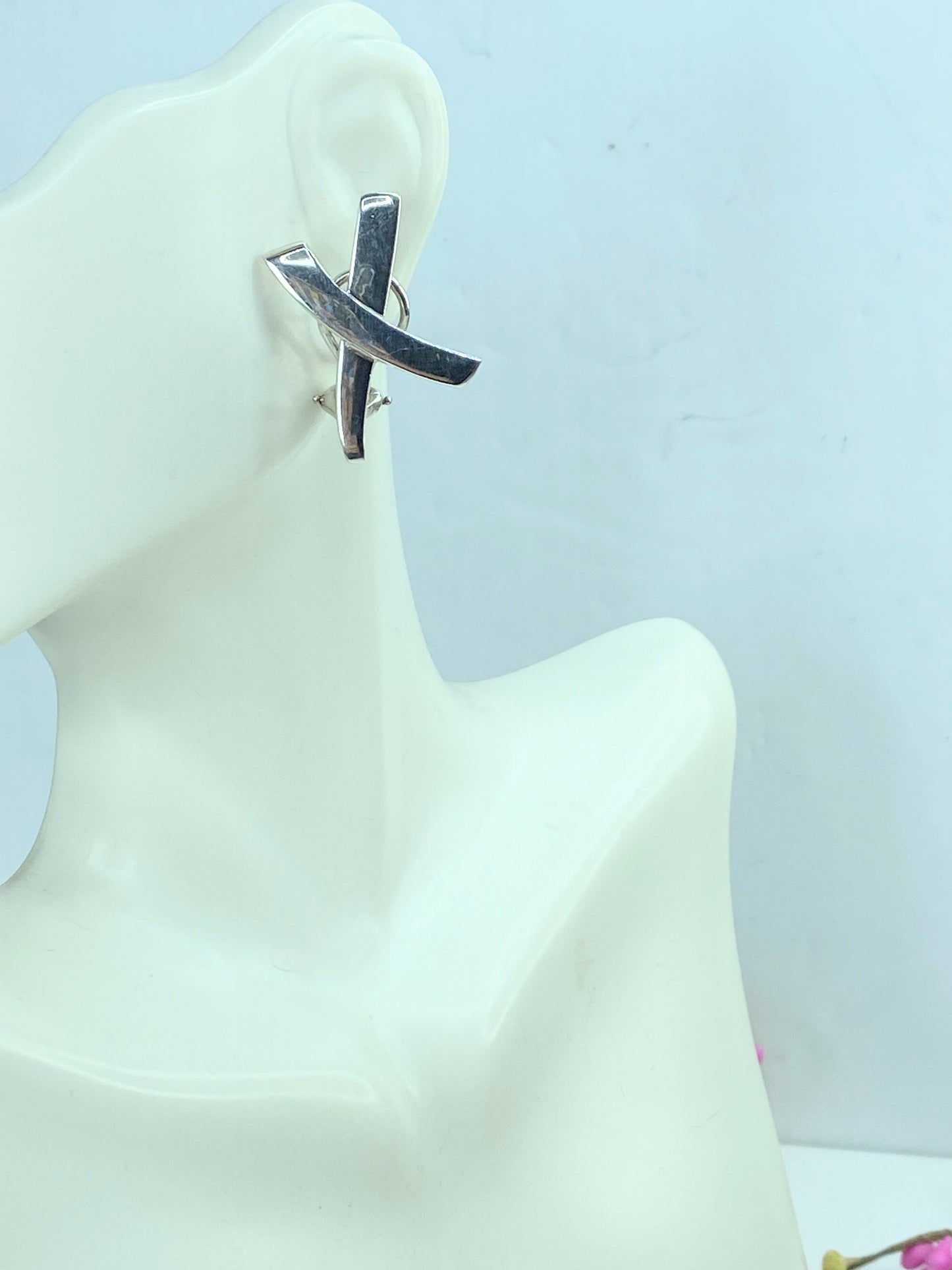 Tiffany & Co. Paloma Picasso Large Graffiti X Earclips Sterling silver JR742