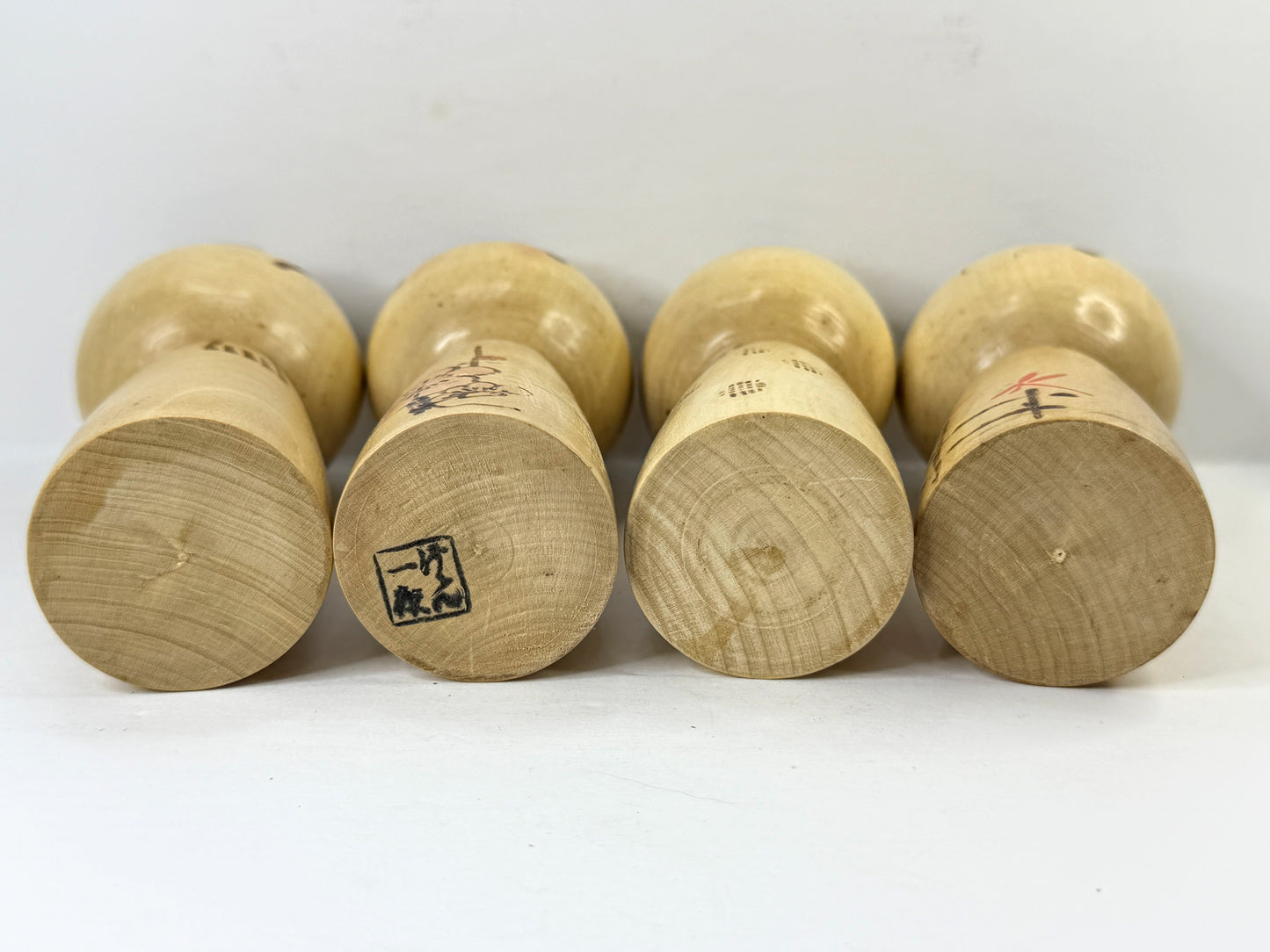 Issetsu Kuribayashi 栗林一雪 "Four Seasons" Creative Kokeshi Doll 4/Set Box A1206