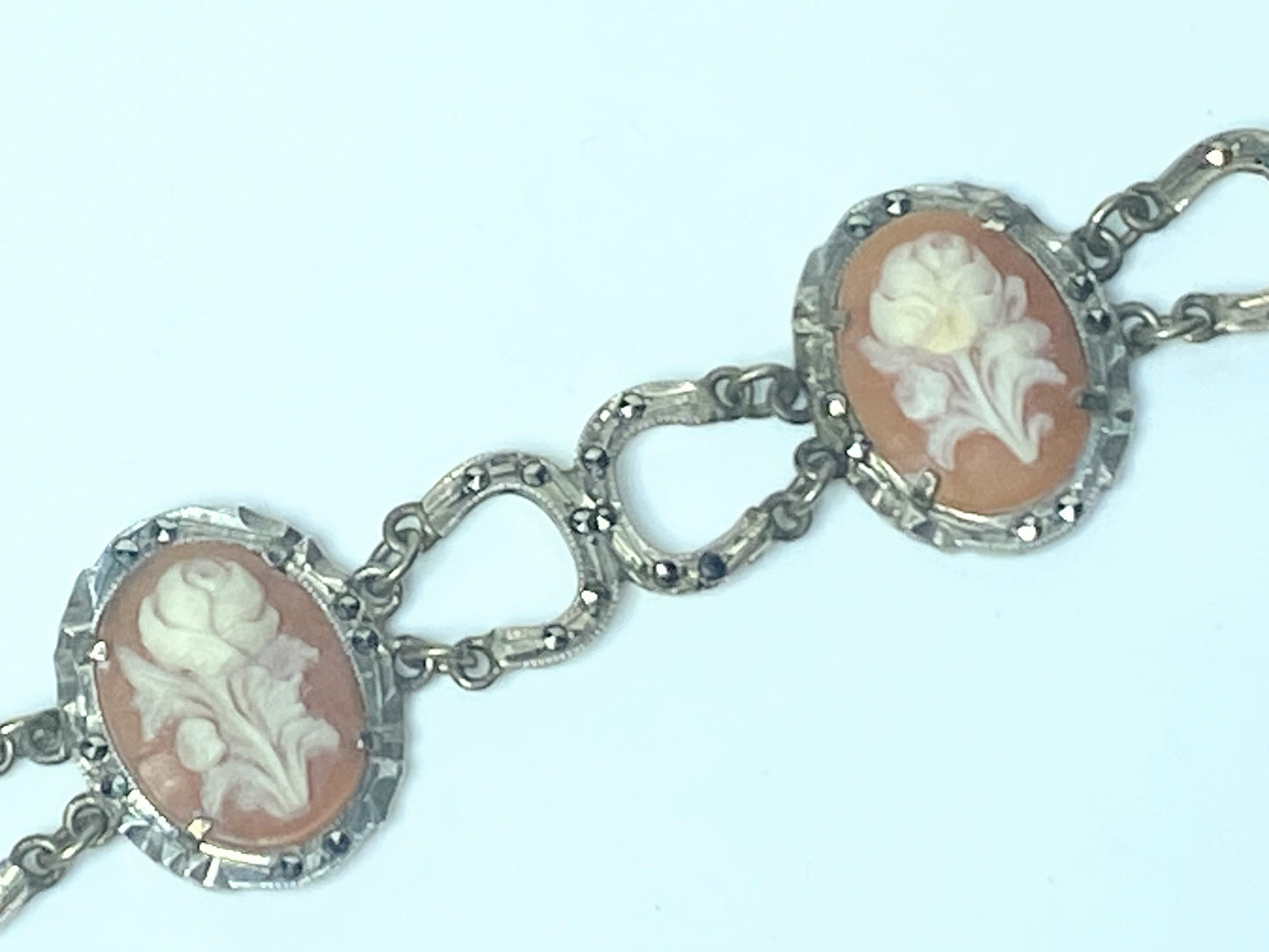 Rare European silver 900 FLoral Cameo marcasite panel Horseshoe bracelet JR133