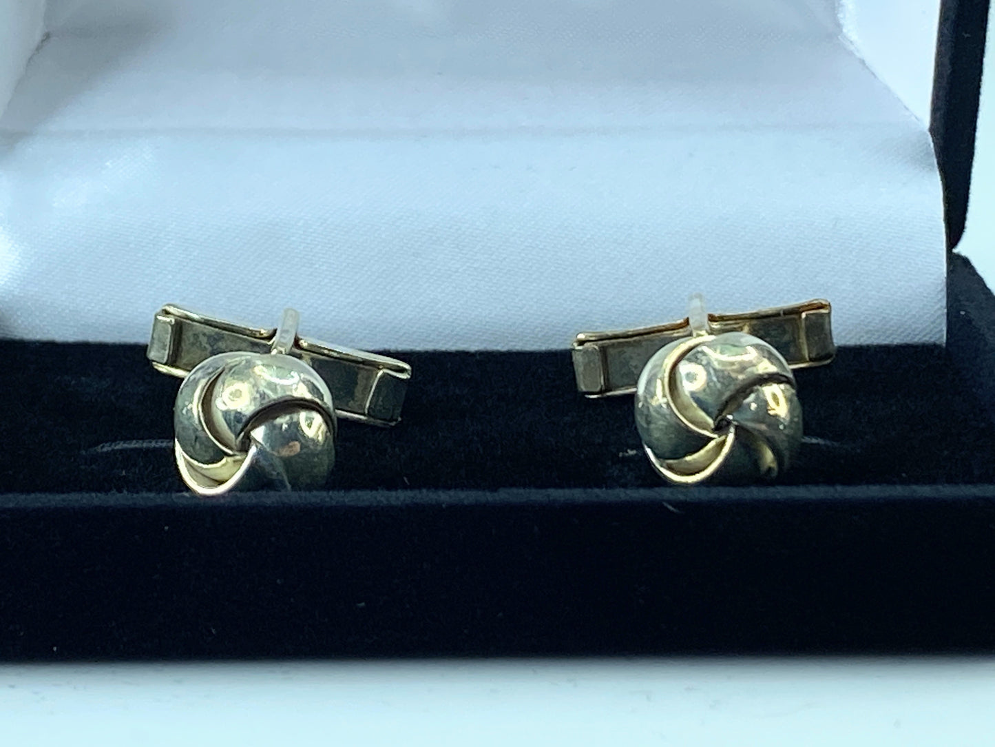 Sterling Silver Twist Knot cufflinks 10.8mm 12g in black velvet box JR266