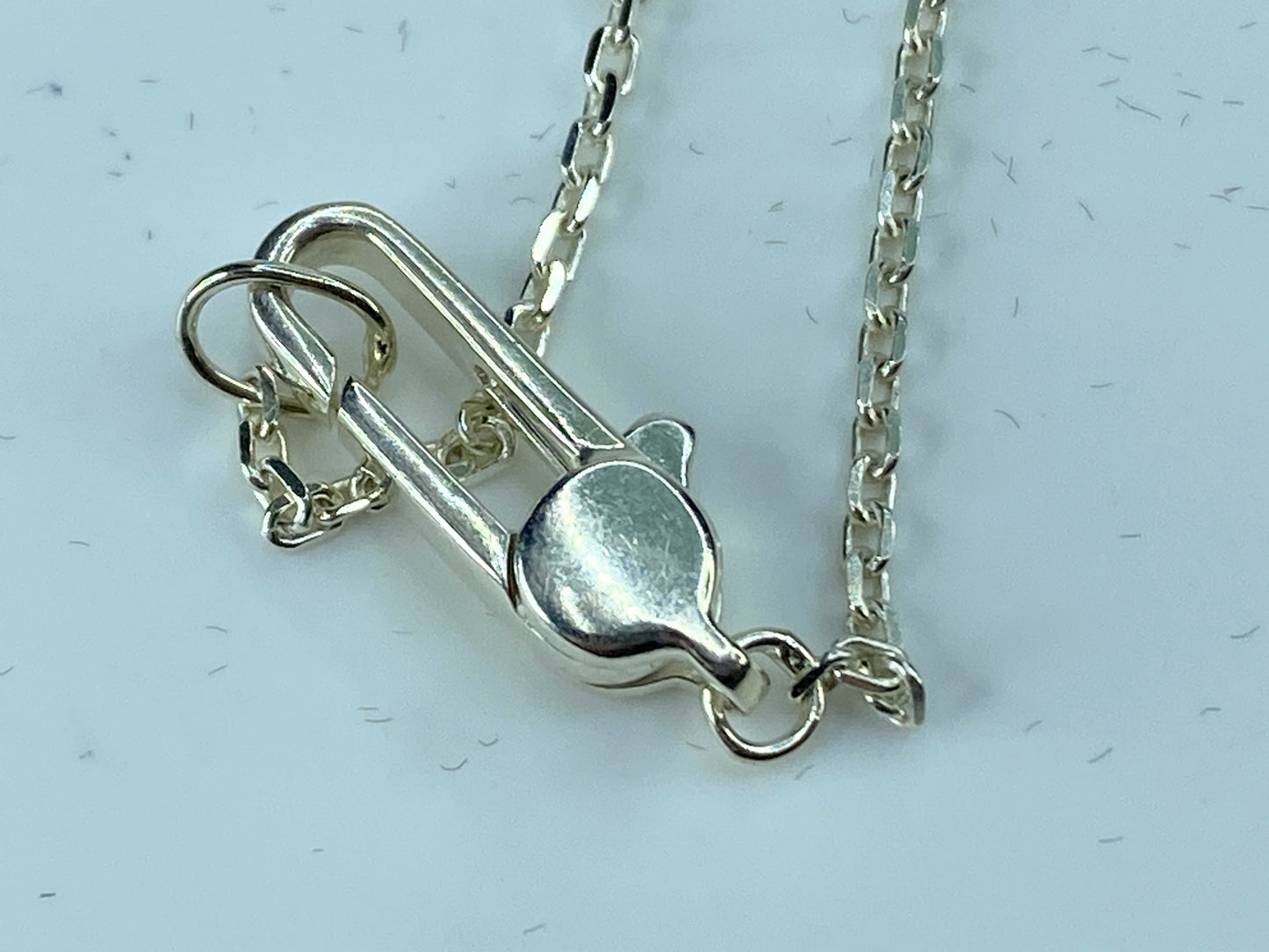 Gucci Trademark Heart Station Sterling silver Italy Necklace 18" 8.4g GS326